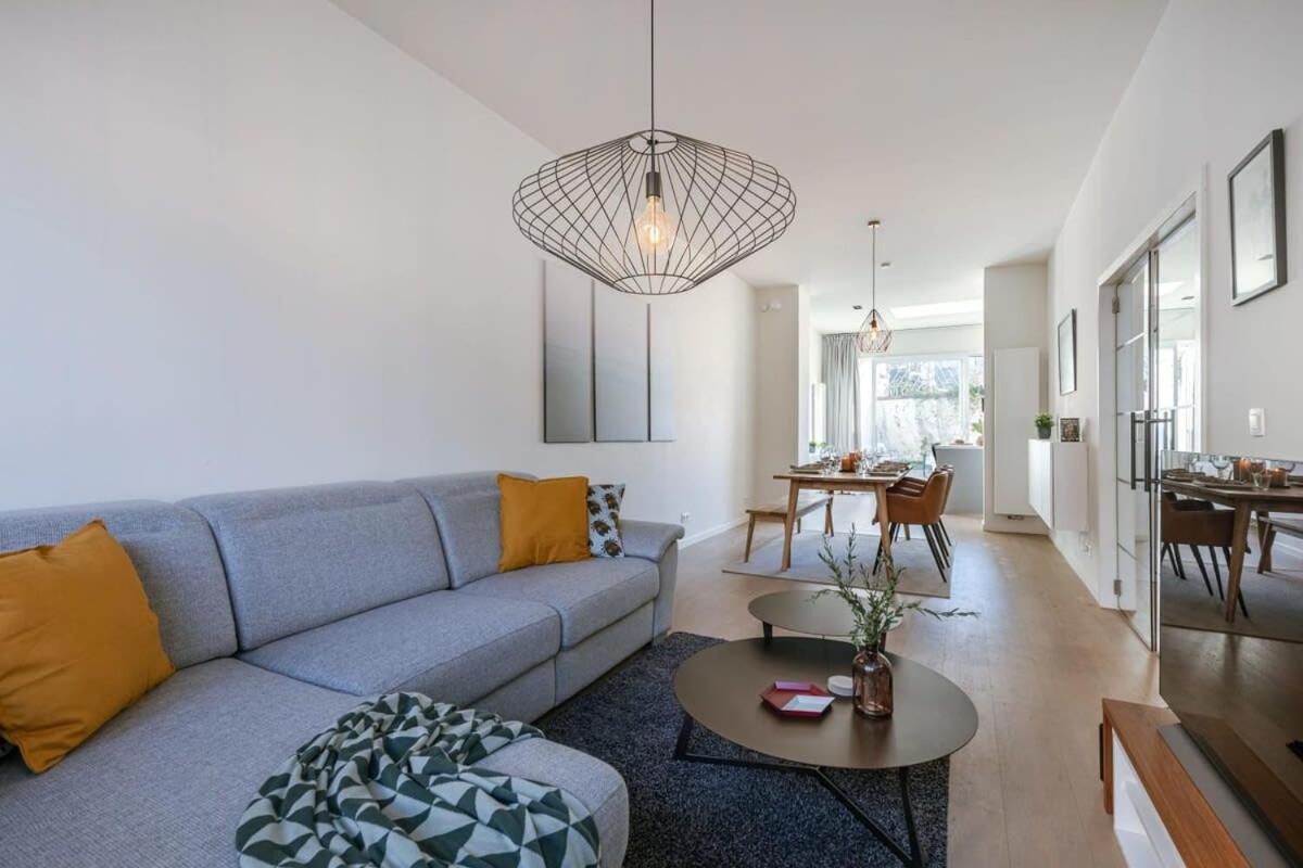 House With Large And Sunny Terrace Villa แอนต์เวิร์ป ภายนอก รูปภาพ